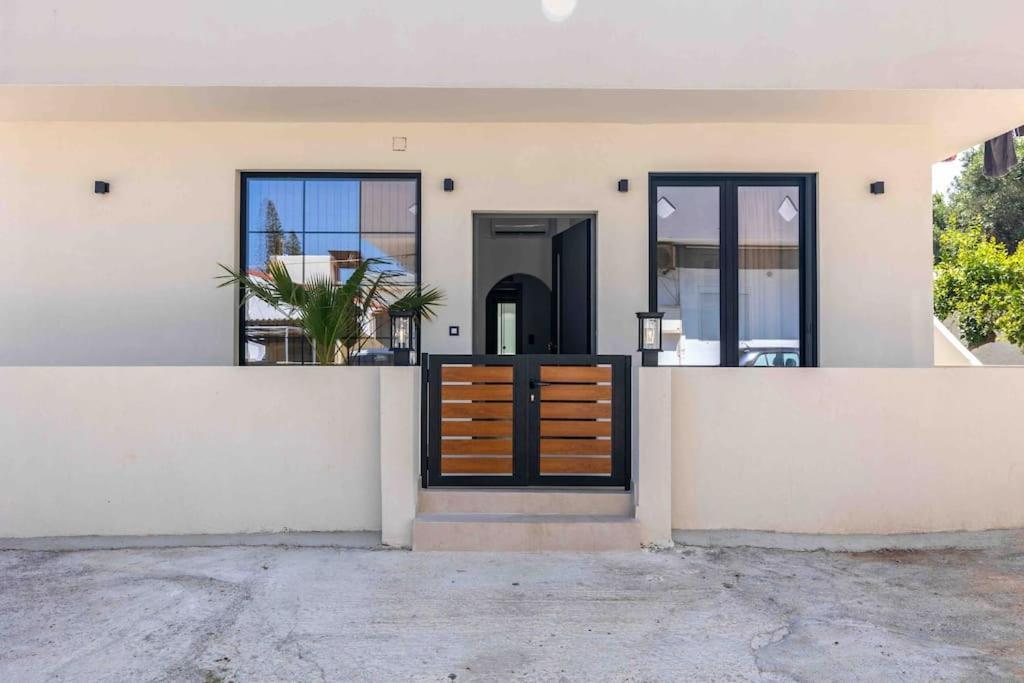 Nikole Cottage House By The Sea Kokkini Hani Exterior foto